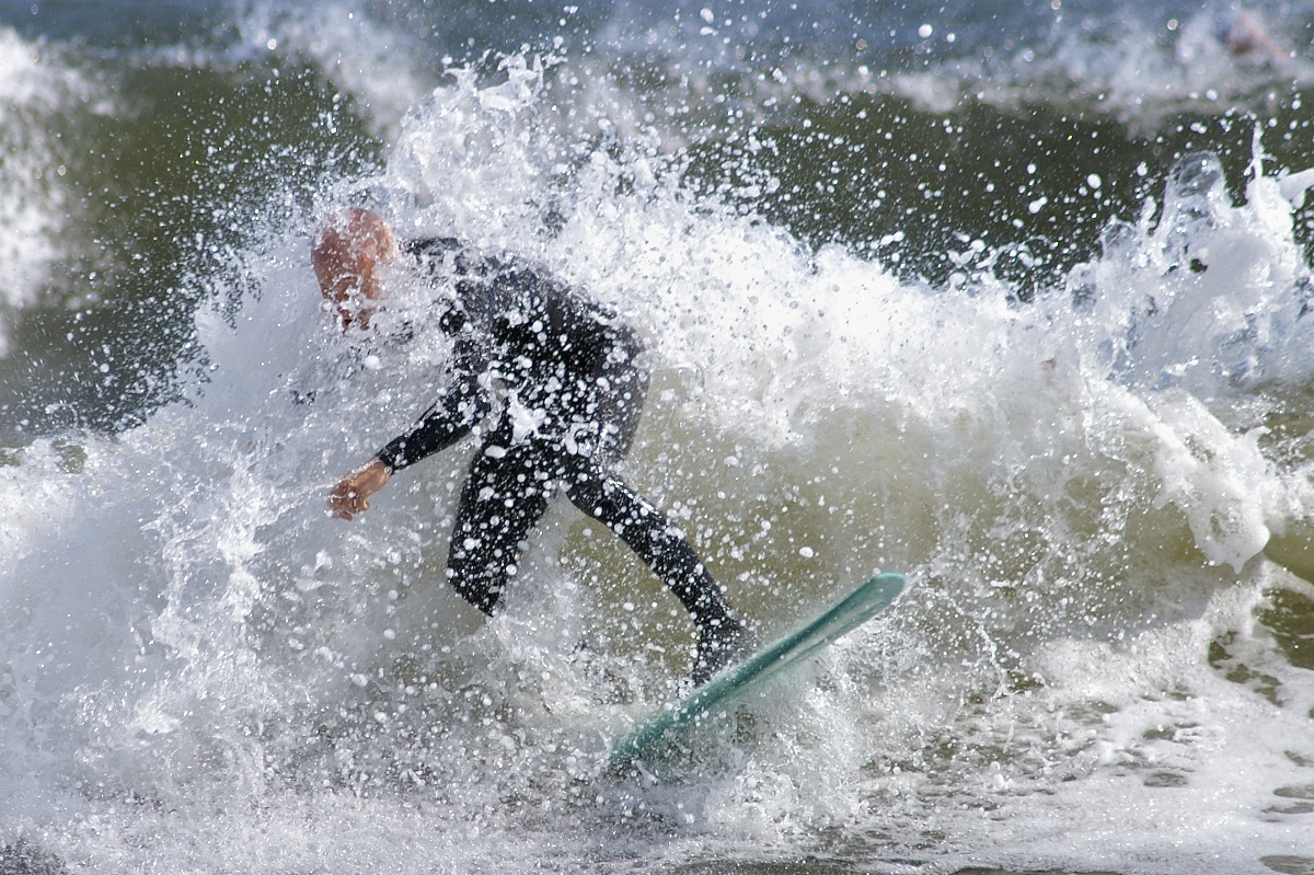 Surfing Brantevik
